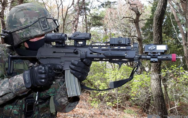 异界事务所游戏武器与现实原型说明