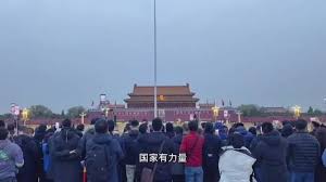 沐浴红色雨露，吹拂和煦春风：我们的幸福时代