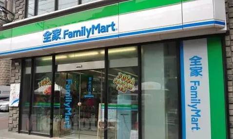 上海便利生活：探秘那些你必须知道的连锁便利店