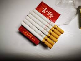 极品云烟：高端烟草中的传奇之作