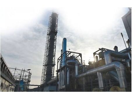 焦化厂的神奇之旅：煤炭如何变身为工业瑰宝