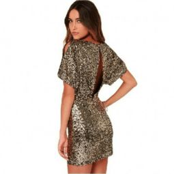 iFashion：时尚界的数字化新定义