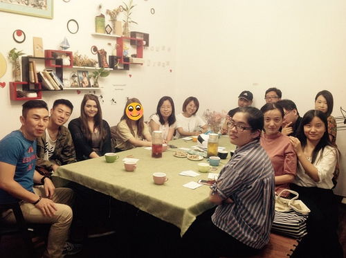 探索上海:不可错过的顶尖英语角集结地,让你的口语飞起来!