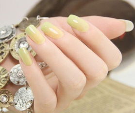 ！芊芊玉指VS纤纤玉指：古韵今风中的微妙差异与绝美演绎