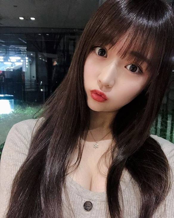魅力绽放：探寻樱花妹的迷人风采