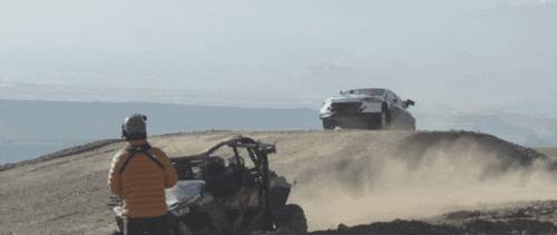 巴音布鲁克之王：草原传奇人物的非凡故事