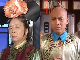 《还珠格格》中容嬷嬷扎人的具体对象