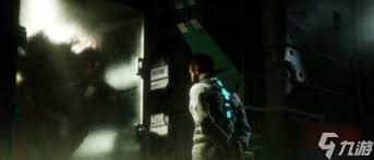 死亡空间重制版全BOSS攻略：快速找到弱点，轻松击败敌人