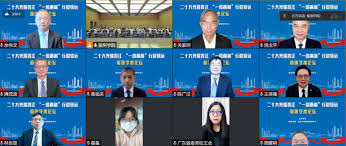 蓝影论坛关闭原因探析