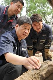 你知道中国十大劳模的感人事迹吗？